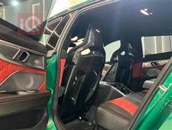 بی ئێم دەبڵیو 8 سیریەس